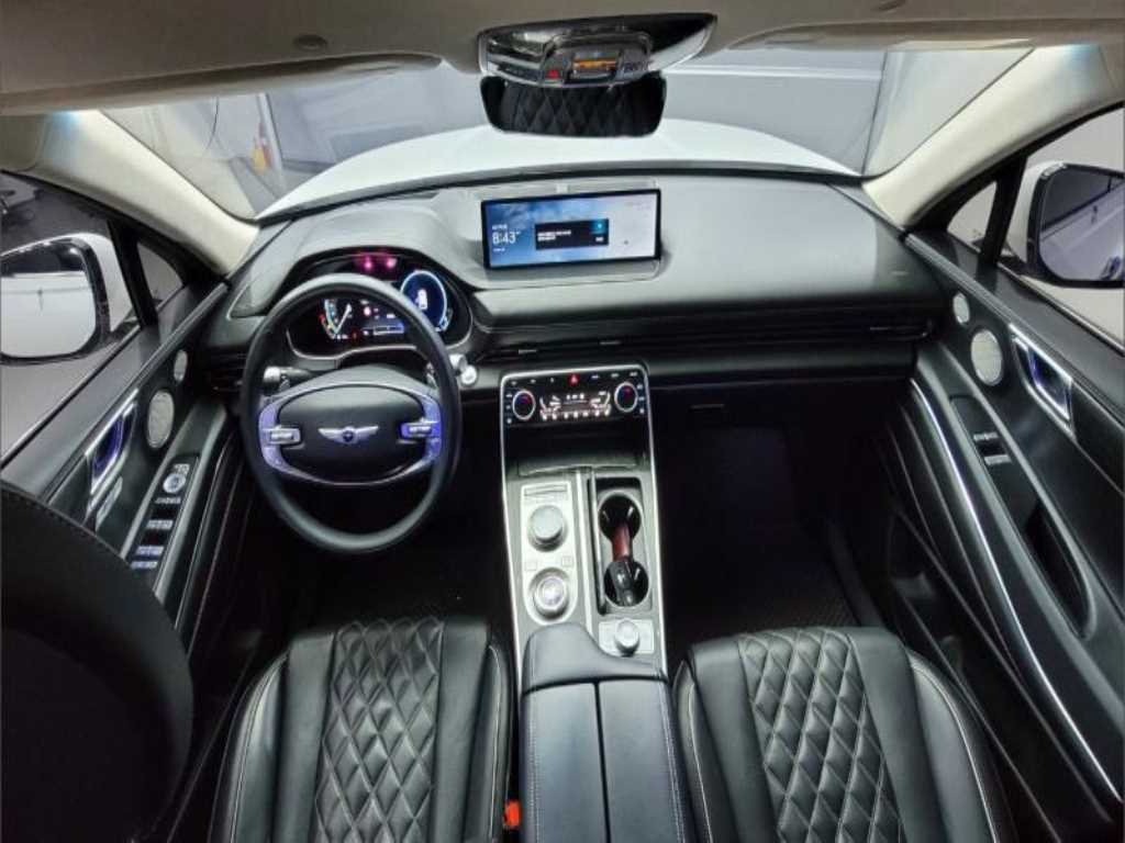 Genesis GV80 - Vista 6