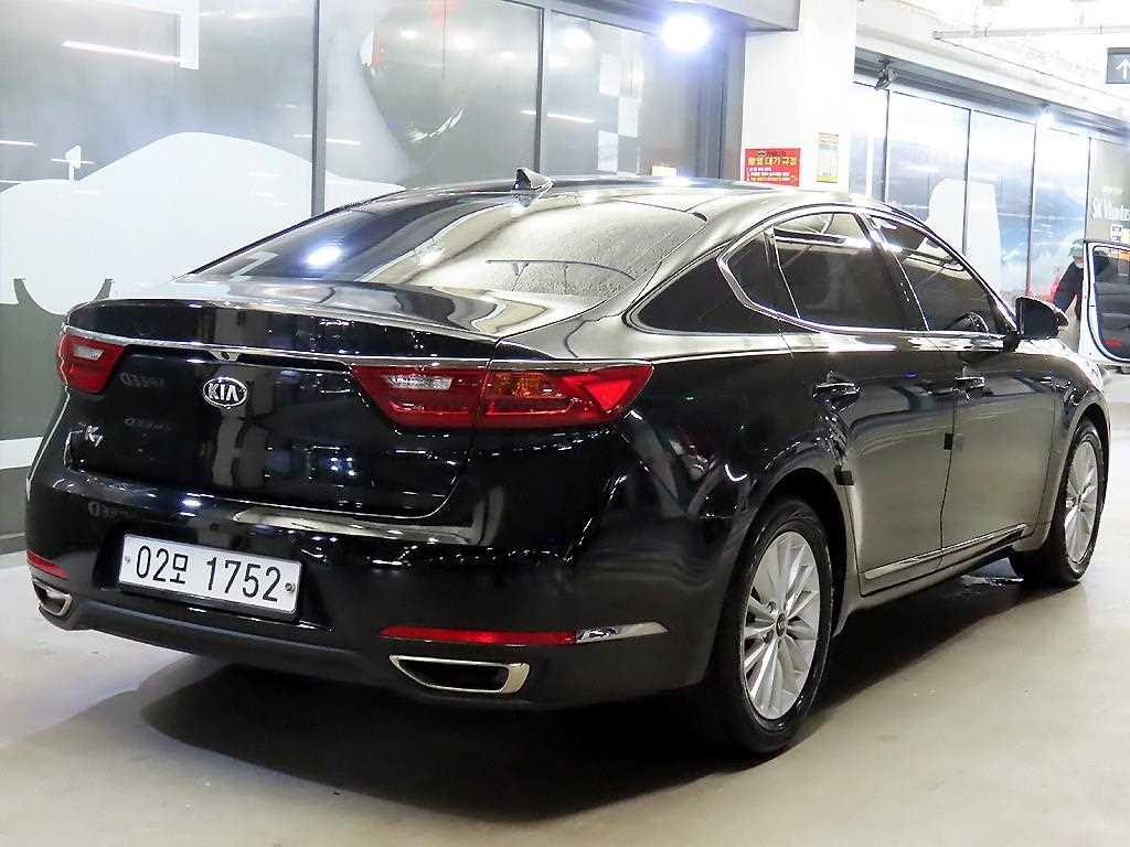 KIA K7 - Vista 4
