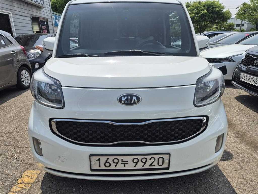 KIA Ray 2014 Blanco - Importación desde Corea - HF Imports Iquique - Foto 1
