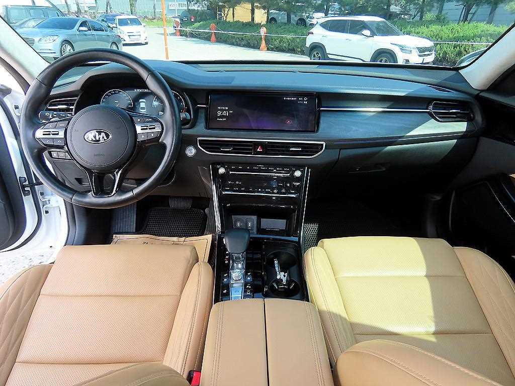 KIA K7 - Vista 7