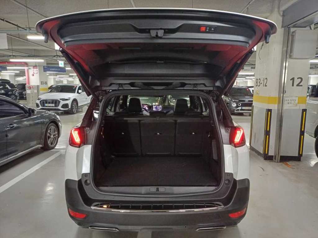 Peugeot 5008 2024 Blanco - Importación desde Corea - HF Imports Iquique - Foto 18
