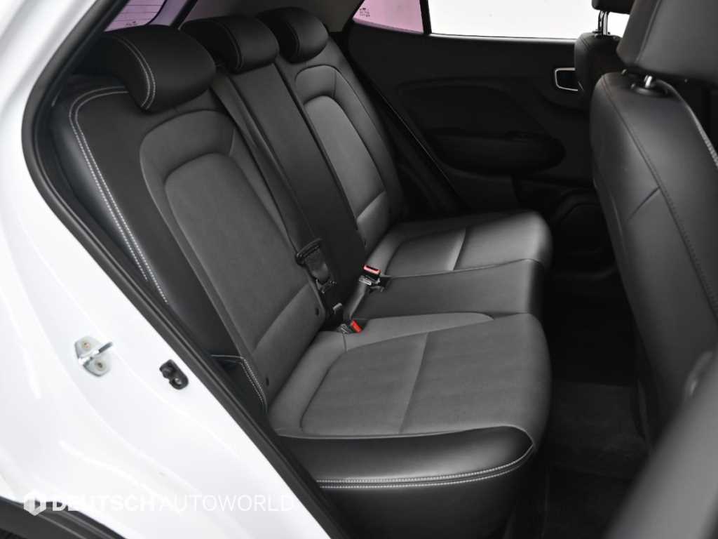 HYUNDAI Venue - Vista 12