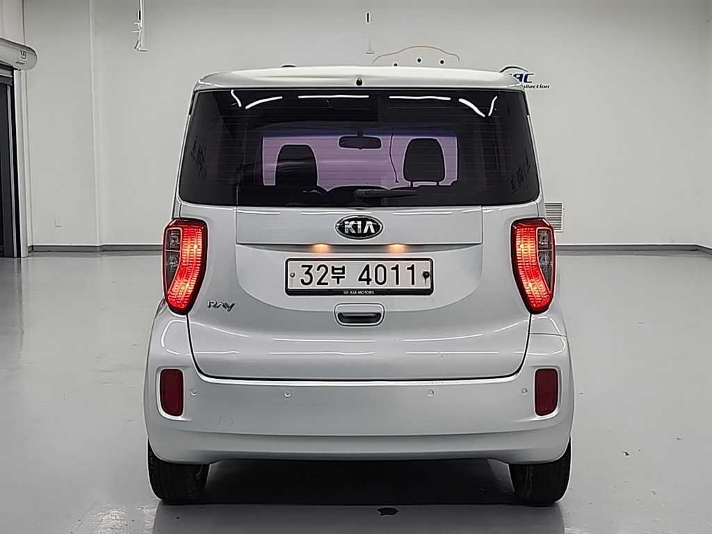 KIA Ray - Vista 3