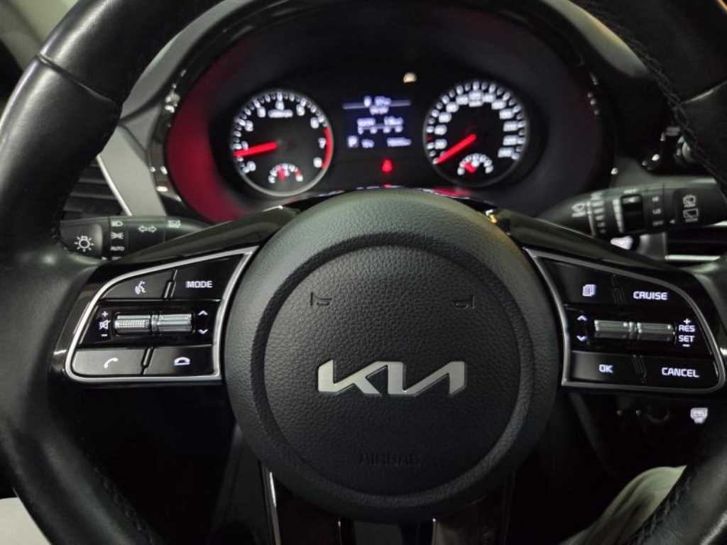 KIA Seltos - Vista 12