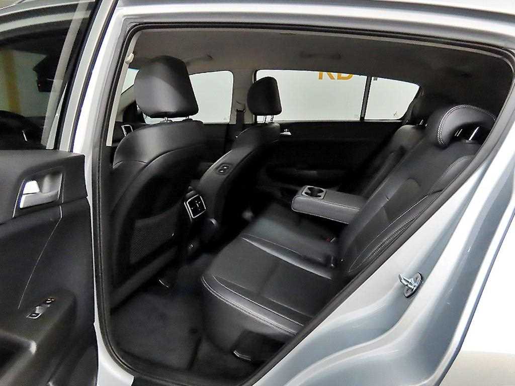 KIA Sportage - Vista 6