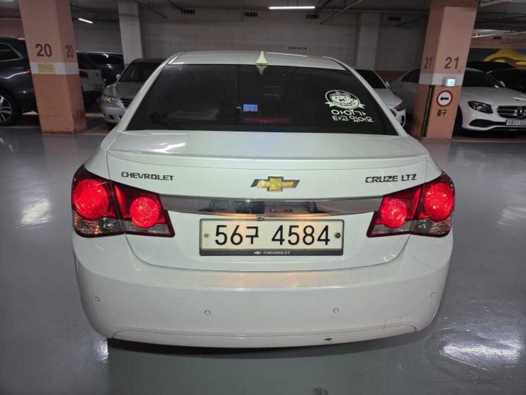 Chevrolet Cruise - Vista 2