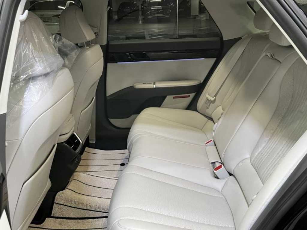 HYUNDAI Grandeur - Vista 8