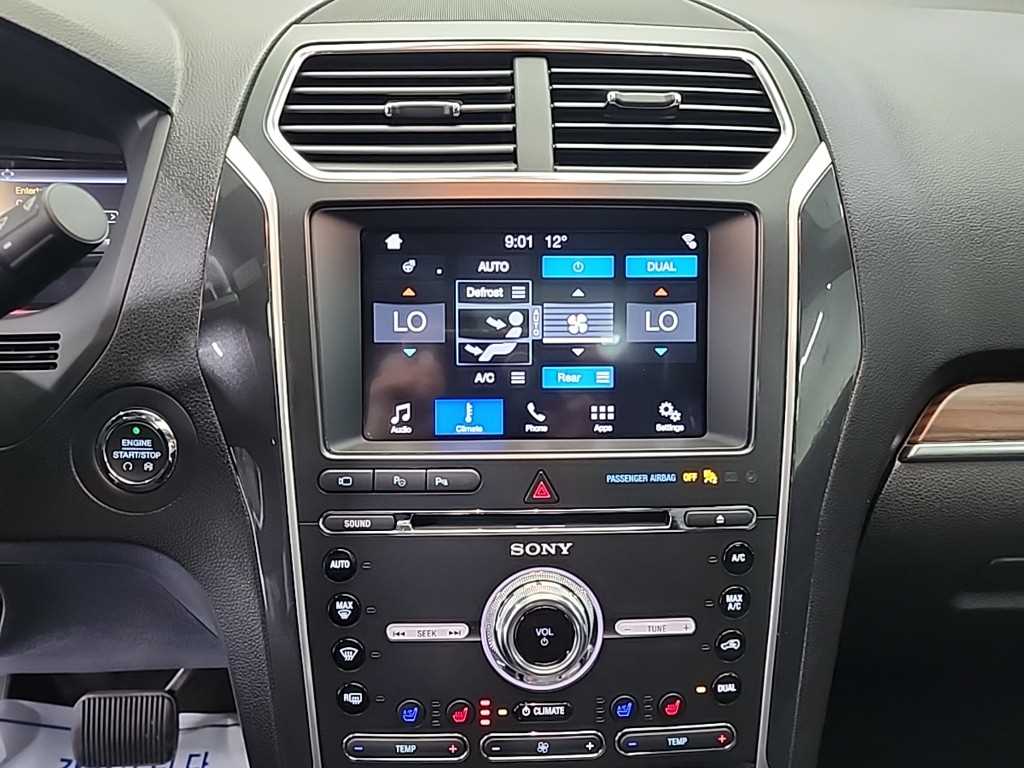 Ford Explorer - Vista 10