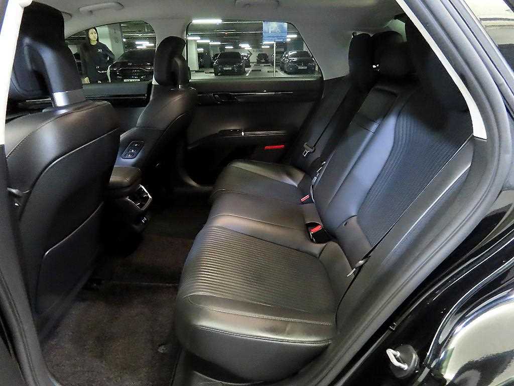 HYUNDAI Grandeur - Vista 7