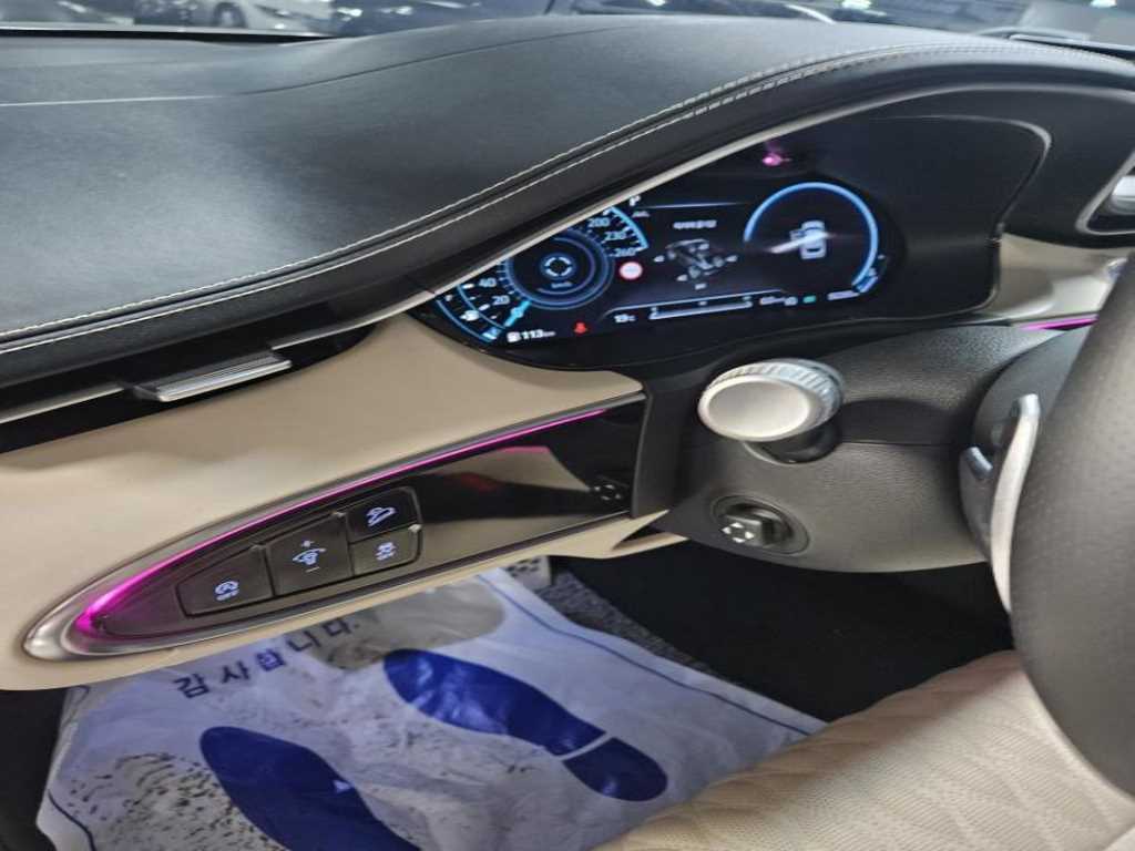 Genesis GV70 - Vista 12