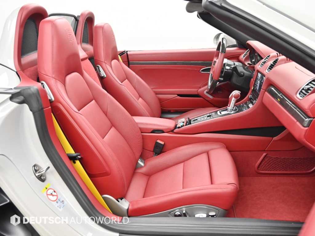 Porsche 718 - Vista 10