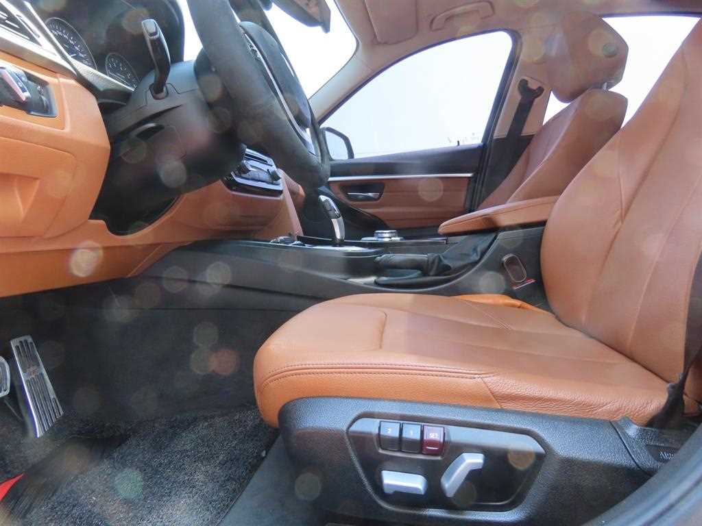 BMW 3 series 2017 Gris - Importación desde Corea - HF Imports Iquique - Foto 14