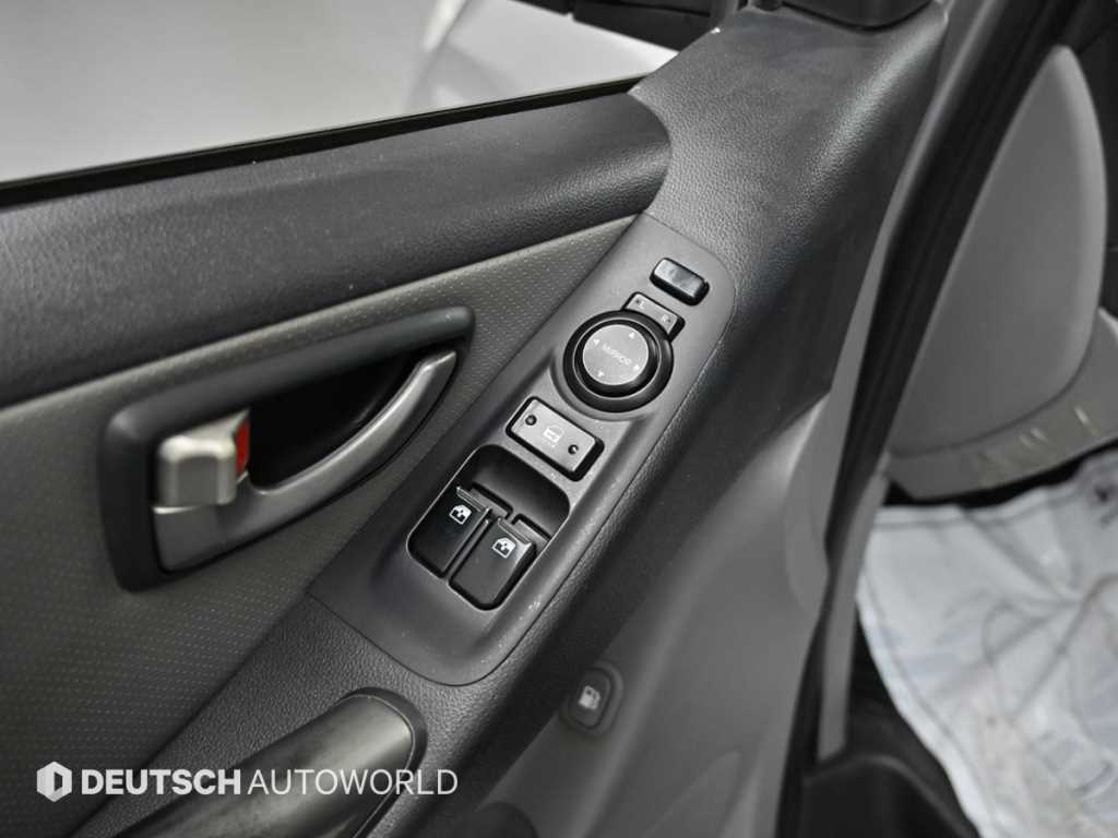 HYUNDAI Starex 2015 Gris - Importación desde Corea - HF Imports Iquique - Foto 19