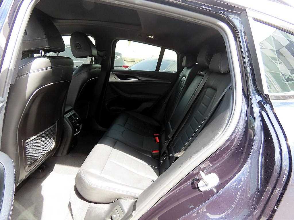 BMW X4 - Vista 6