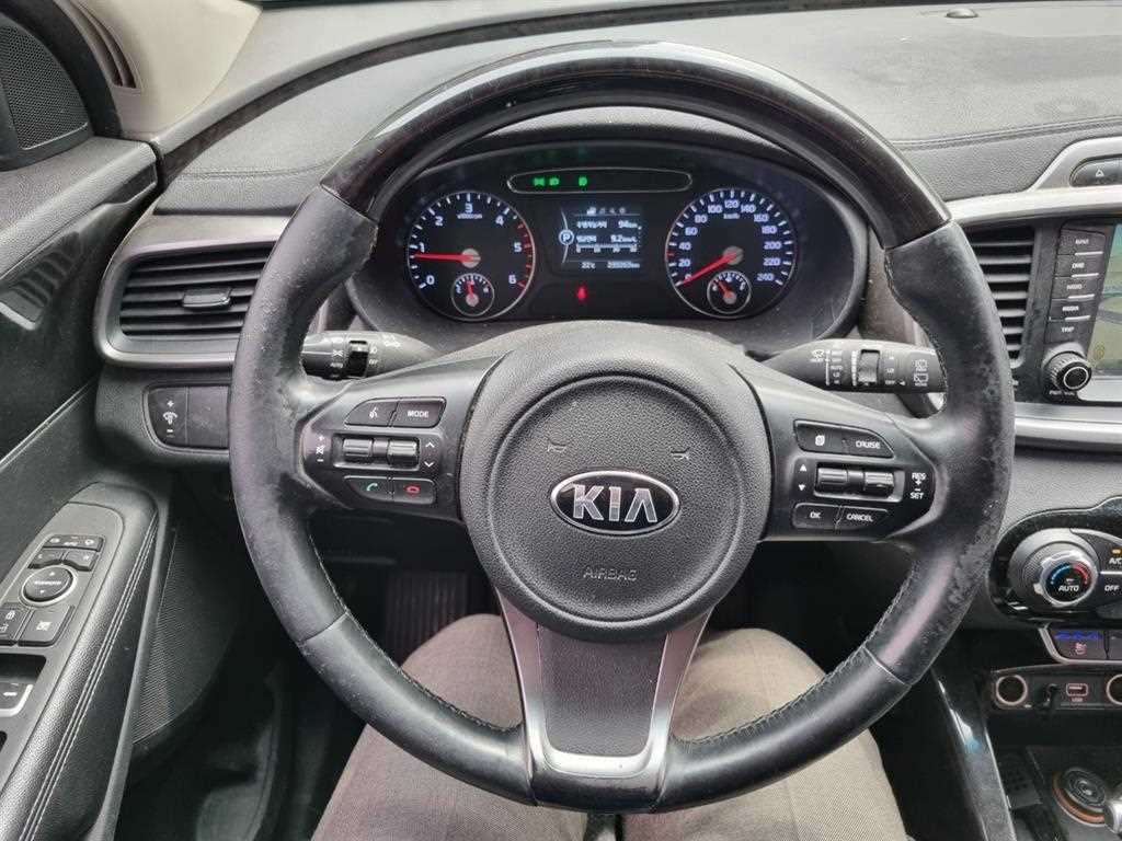 KIA Sorento - Vista 9