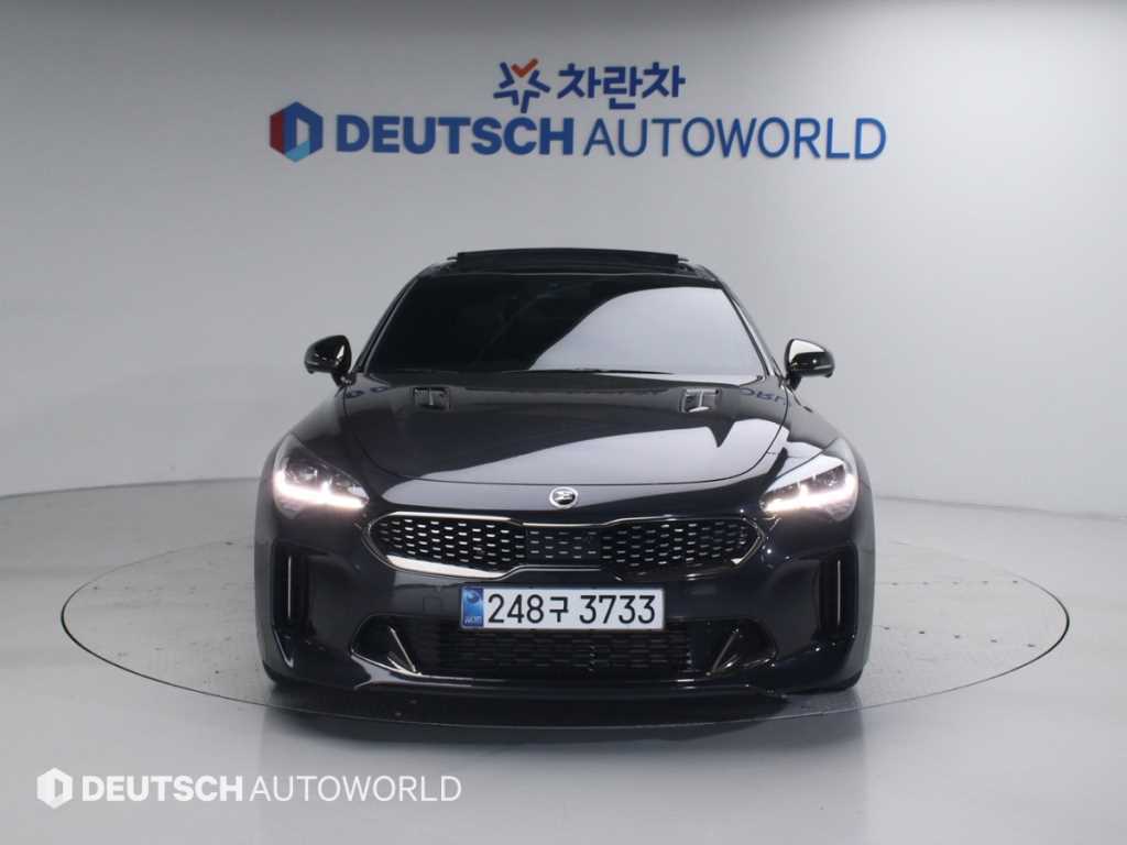 KIA Stinger - Vista 3