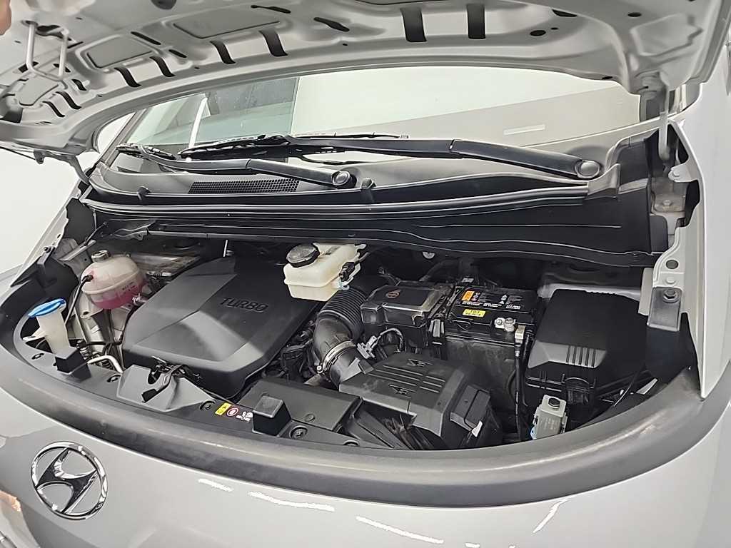 HYUNDAI Staria - Vista 5