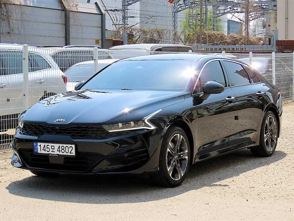 KIA K5 - Vista 2