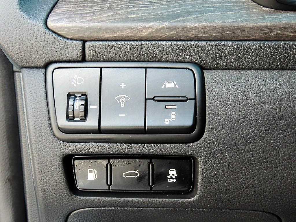 KIA K7 - Vista 12