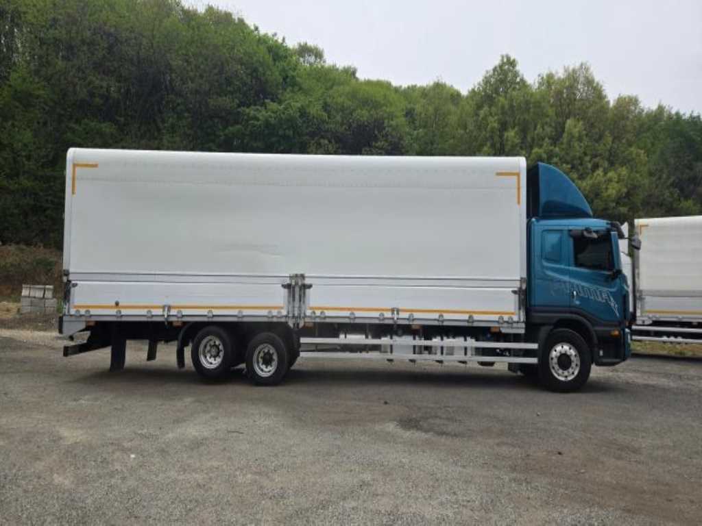 medium and large cargo truck - Vista 4