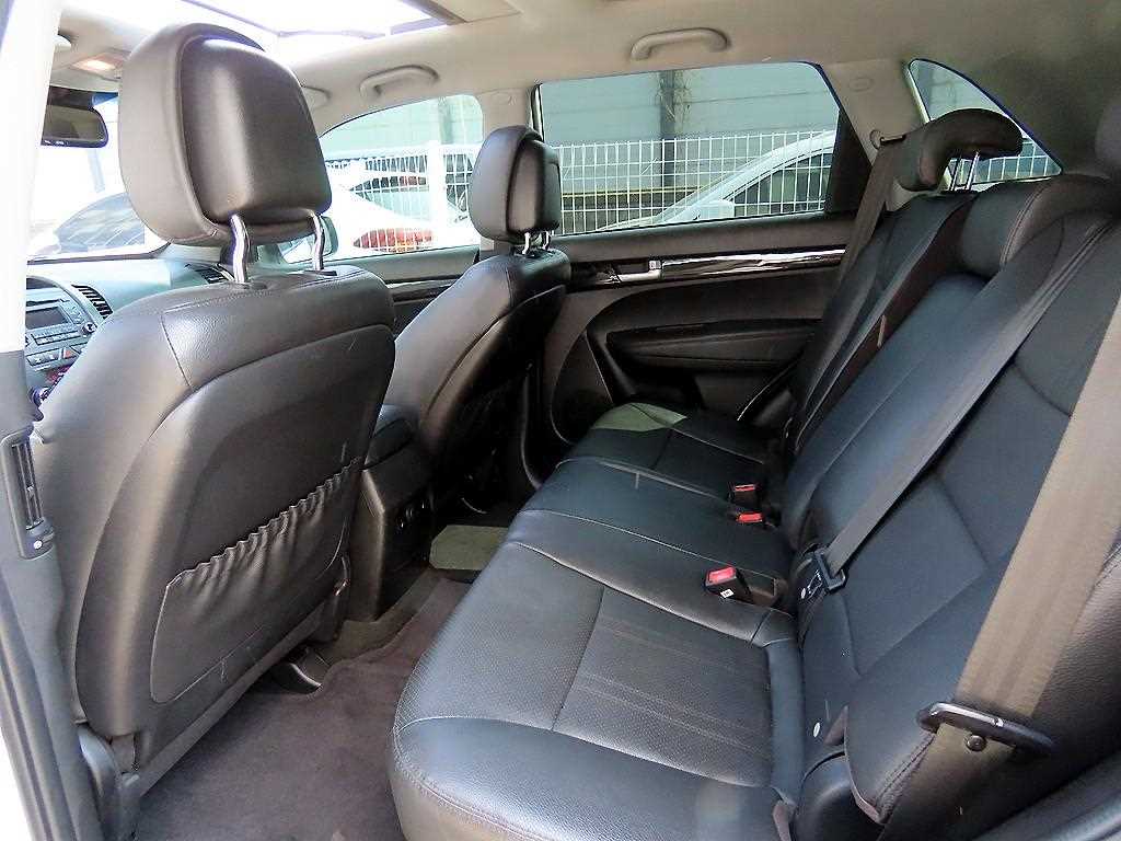 KIA Sorento - Vista 6