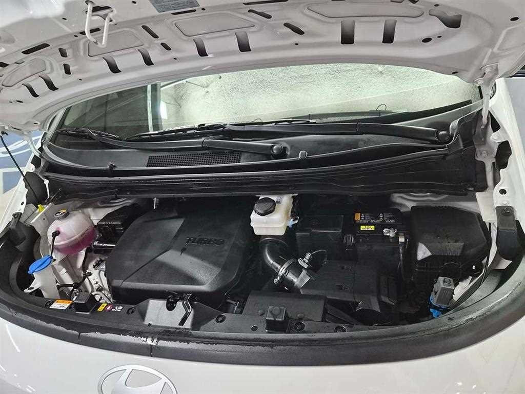 HYUNDAI Staria 2025 Blanco - Importación desde Corea - HF Imports Iquique - Foto 19