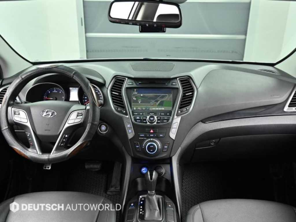 HYUNDAI Santa Fe - Vista 7