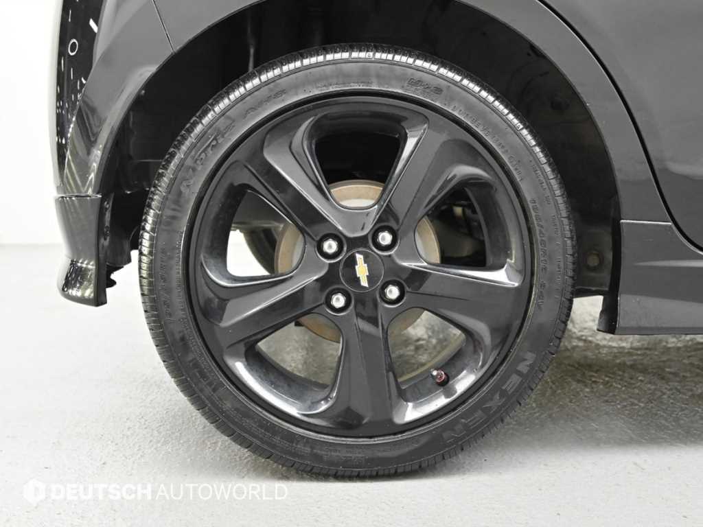 Chevrolet Spark - Vista 5