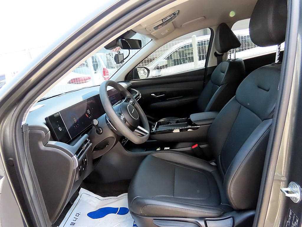 HYUNDAI Tucson - Vista 5
