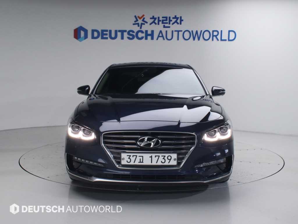 HYUNDAI Grandeur - Vista 3