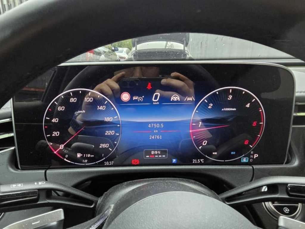 Mercedes Benz E class - Vista 6