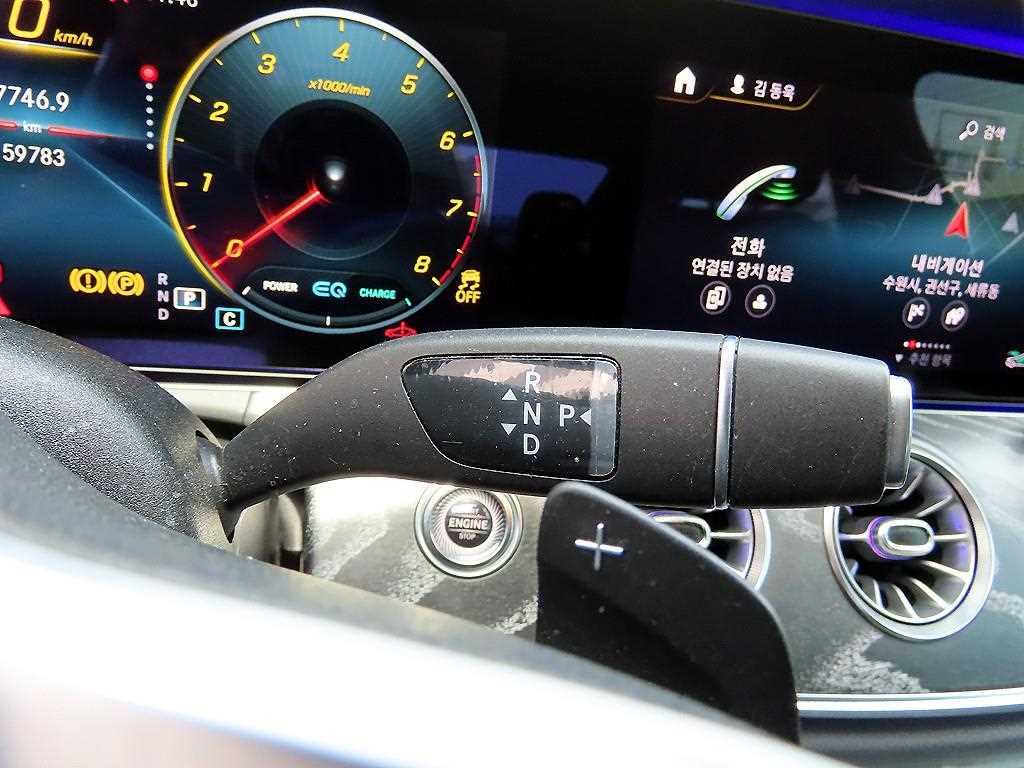 Mercedes Benz CLS Class - Vista 10