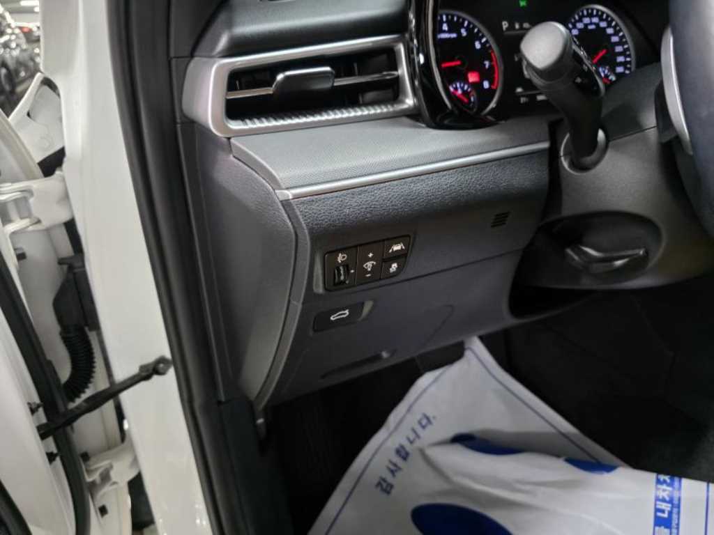 KIA K5 - Vista 11