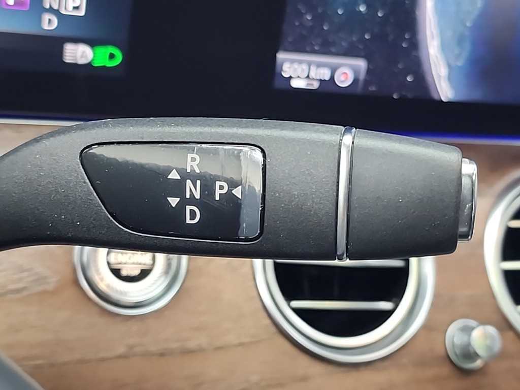 Mercedes Benz E class - Vista 8