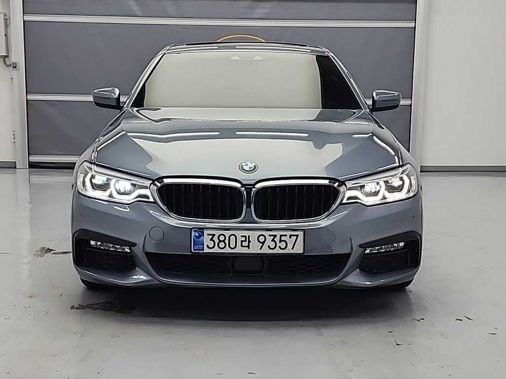 BMW 5 Series - Vista 2