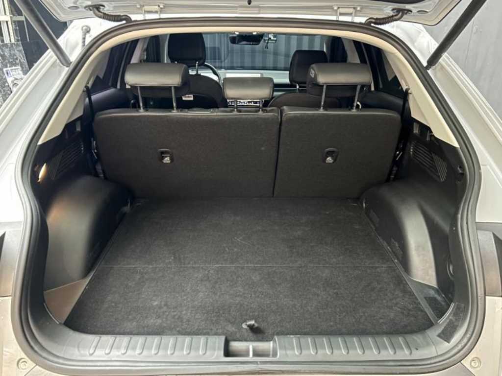 HYUNDAI Ioniq 5 - Vista 5