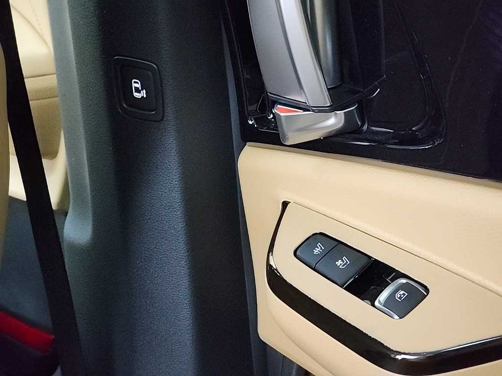 KIA Carnival 2023 the color of pearl - Importación desde Corea - HF Imports Iquique - Foto 14