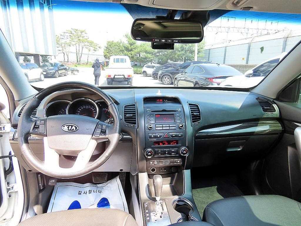 KIA Sorento - Vista 7