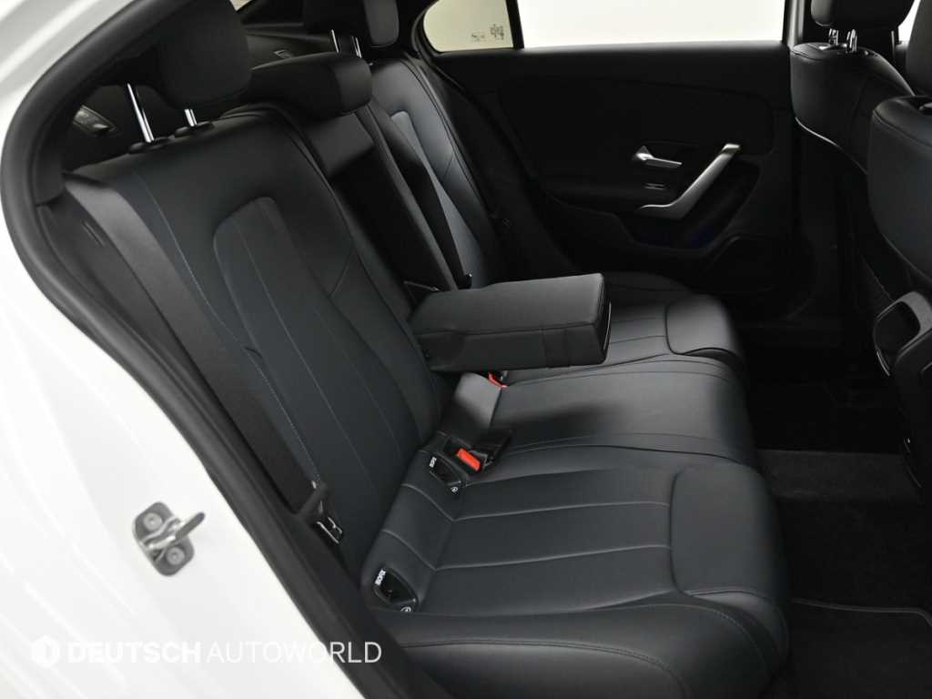 Mercedes Benz A Class - Vista 12