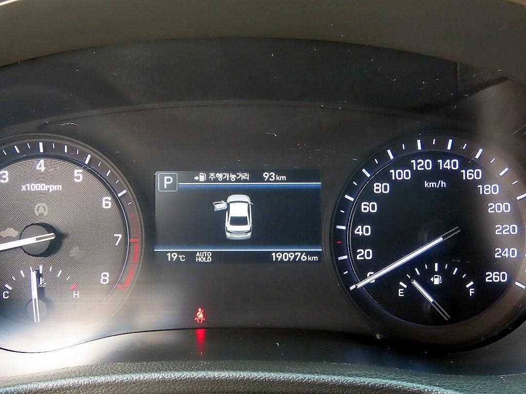 Genesis G80 - Vista 9