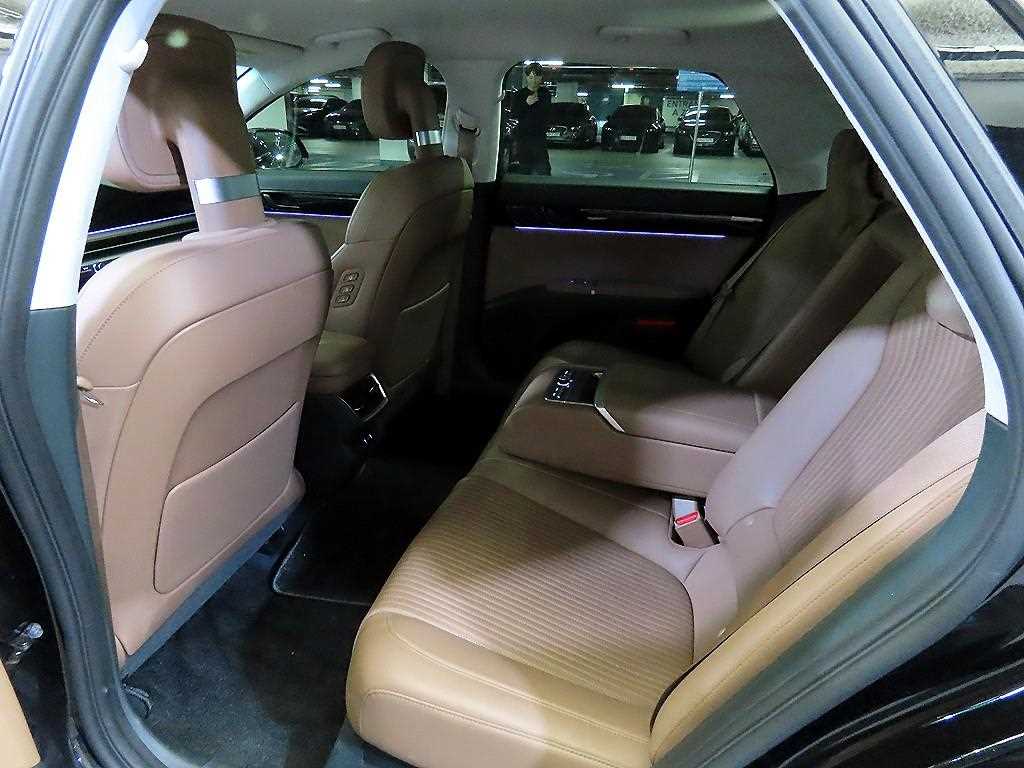 HYUNDAI Grandeur - Vista 7