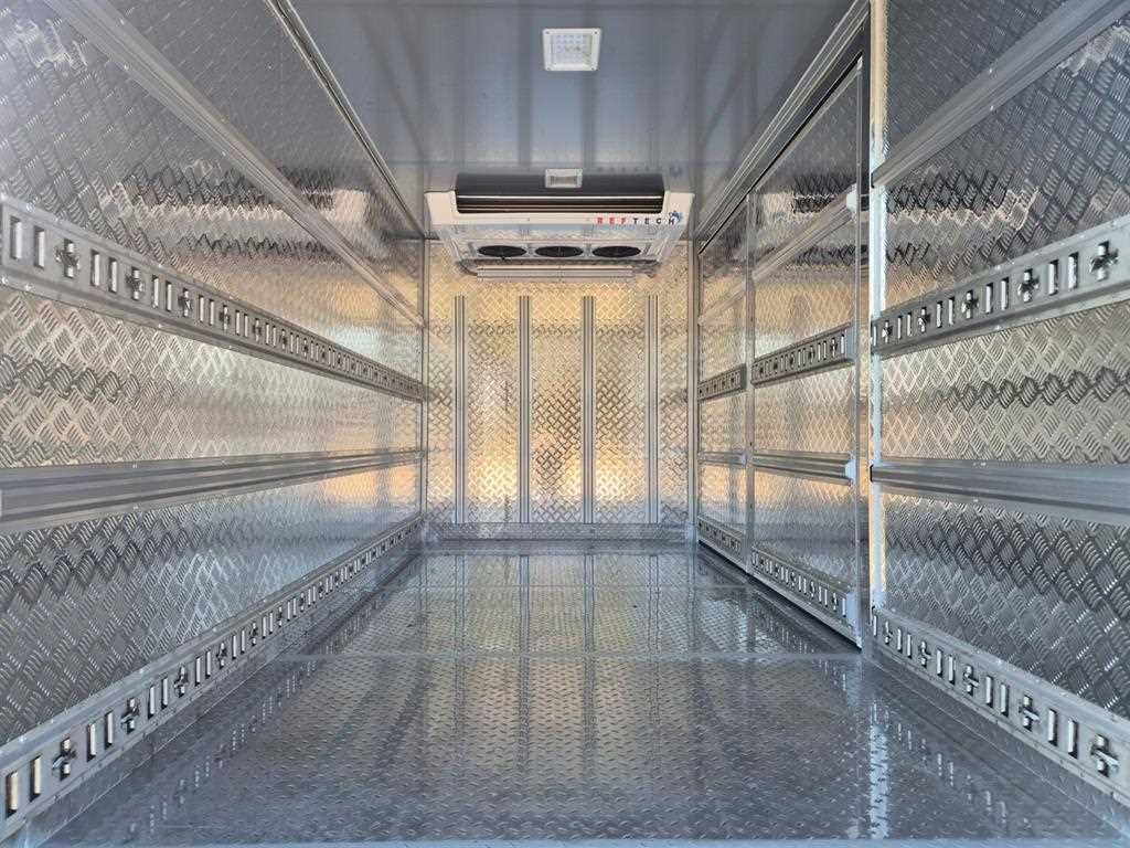 Small Truck Freezer Box(High Deck) - Vista 8