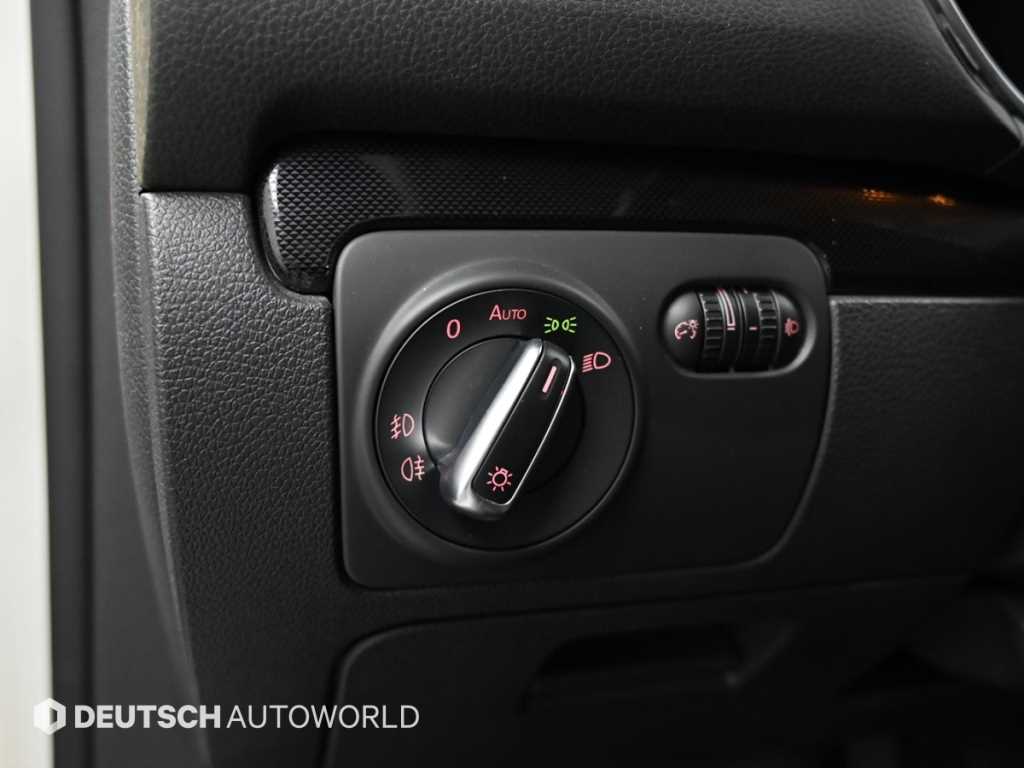 Volkswagen Golf 2010 Blanco - Importación desde Corea - HF Imports Iquique - Foto 16