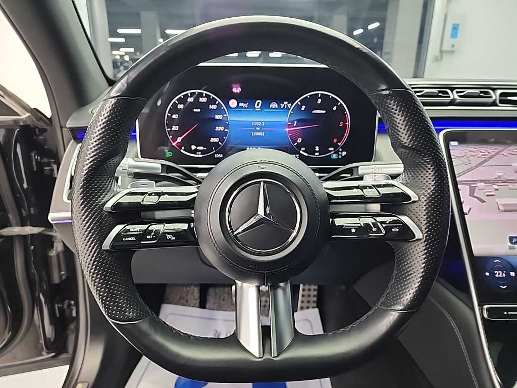Mercedes Benz S Class - Vista 9