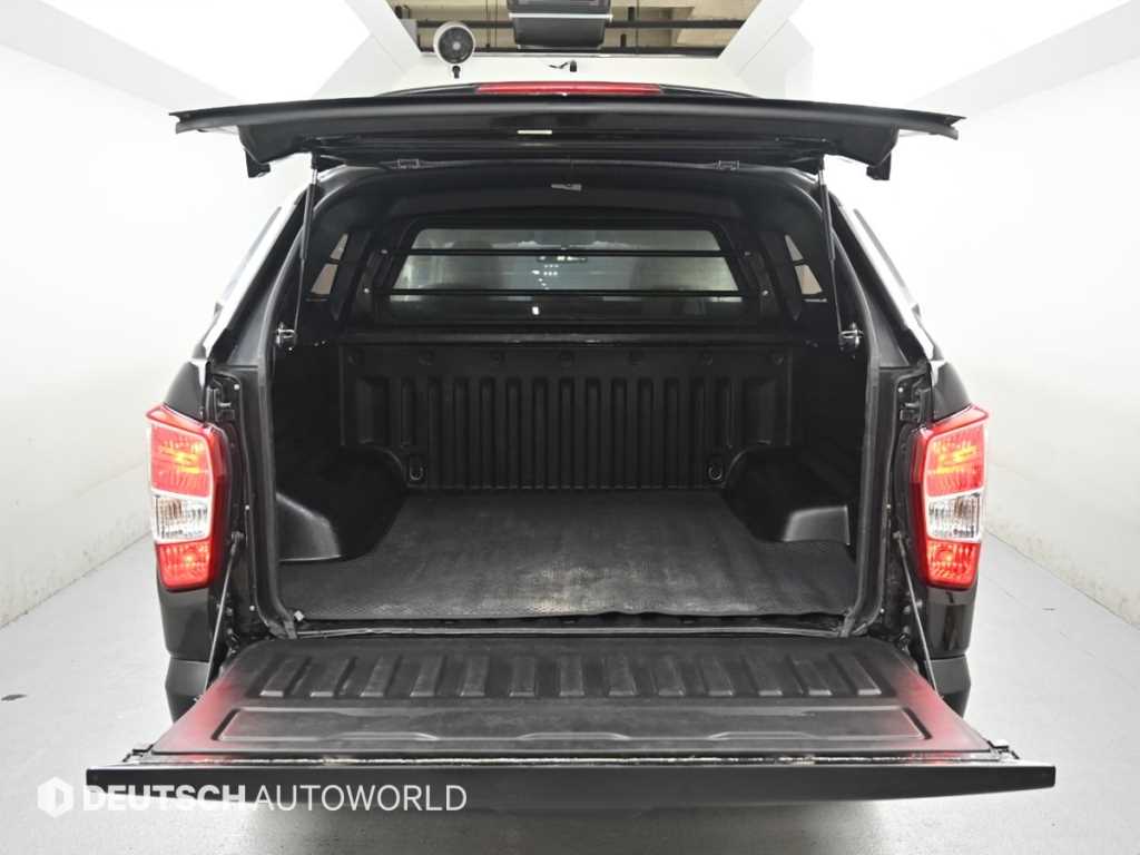 Ssangyong Rexton 2018 Negro - Importación desde Corea - HF Imports Iquique - Foto 19