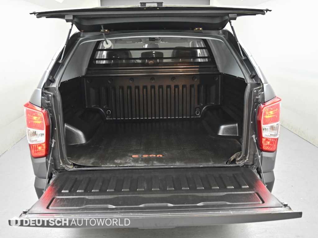 Ssangyong Rexton 2018 Gris - Importación desde Corea - HF Imports Iquique - Foto 19