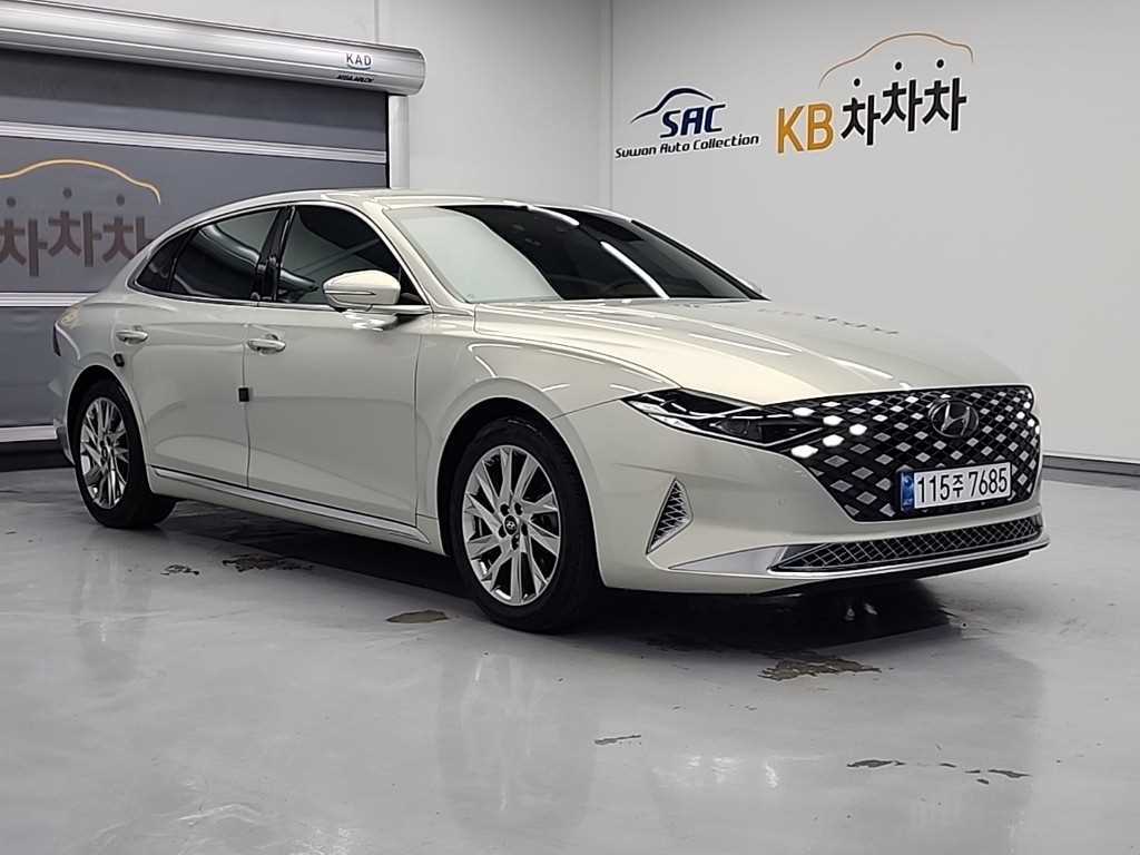 HYUNDAI Grandeur - Vista 4