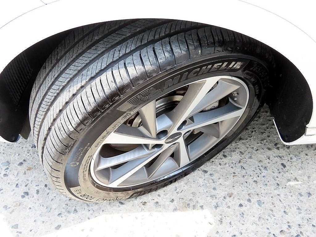 Genesis GV80 2025 Blanco - Importación desde Corea - HF Imports Iquique - Foto 20
