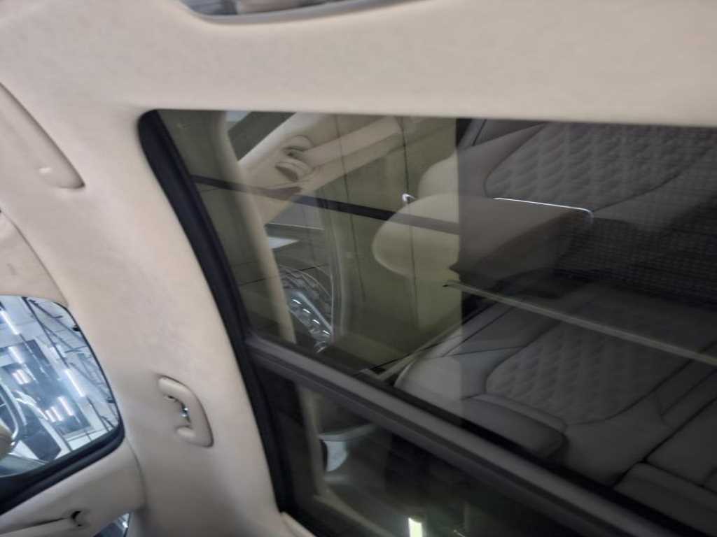 Genesis GV70 - Vista 11