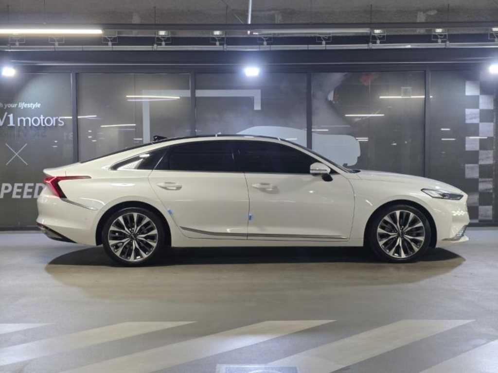 KIA K8 - Vista 3